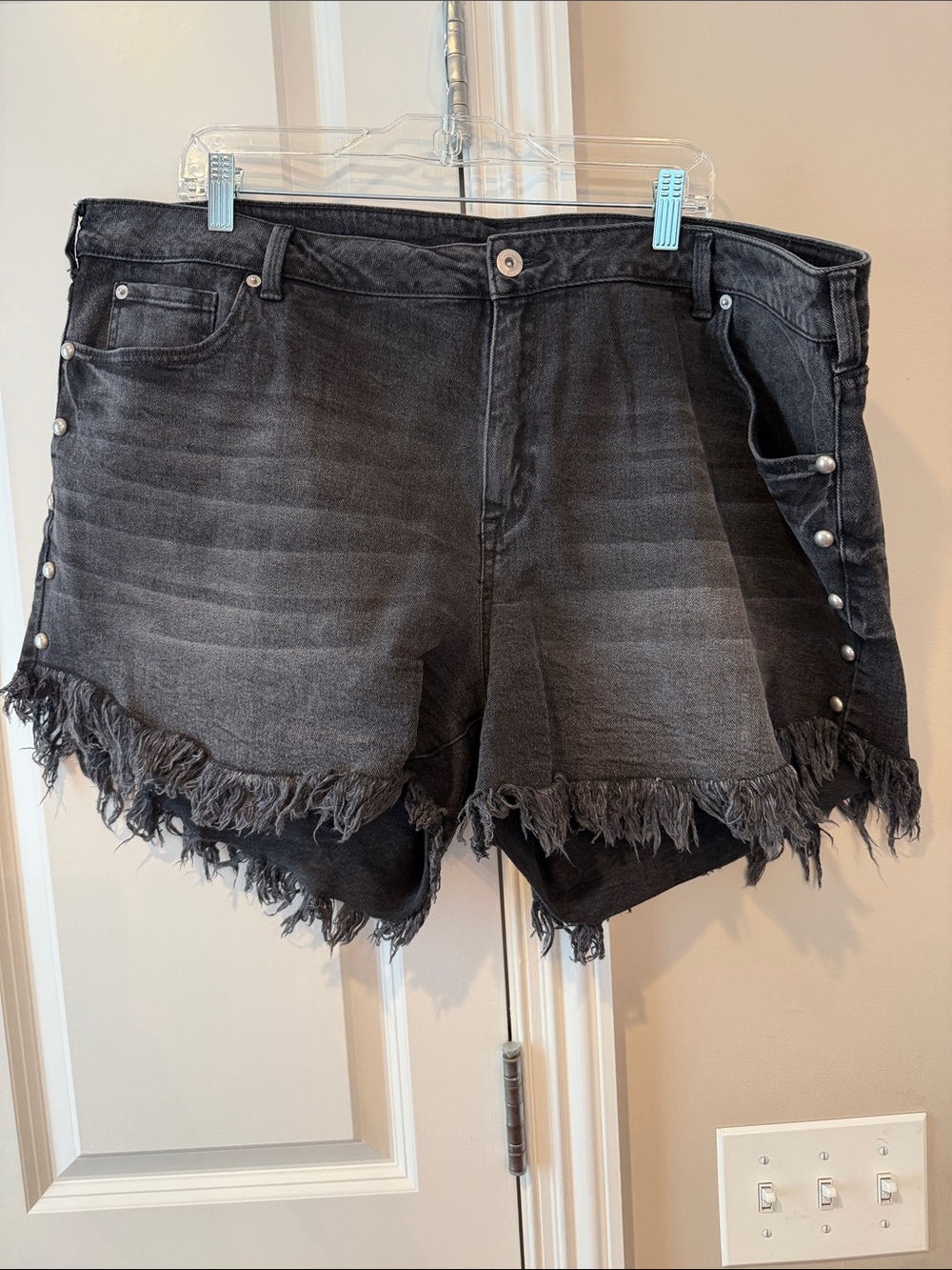 Frayed Hem Black Denim Jean Shorts with Side Studs